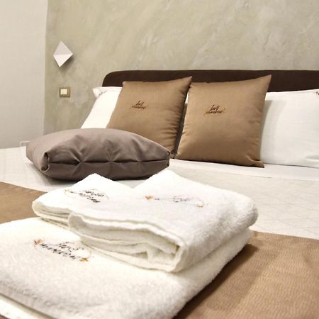 Les 3 Chambres レッチェ エクステリア 写真